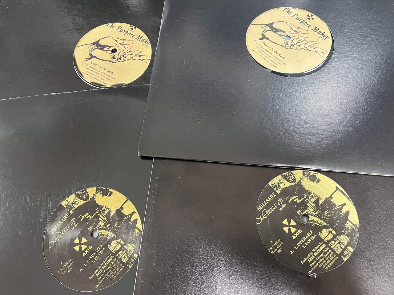 実家で思いがけず見つかった90年代テクノレコードとの再会｜Timescape