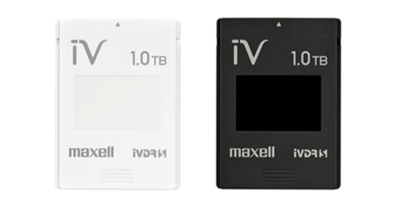 maxell iVDR-S 1TB 録画用ハードディスクカセット 初期化済 動作品