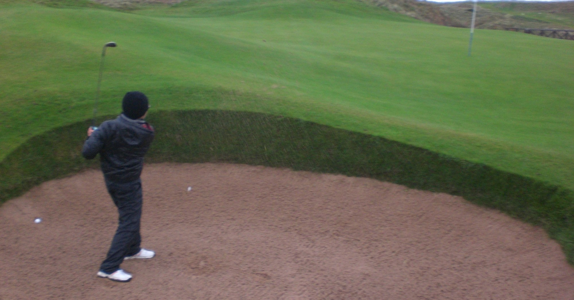 ゴルフレッスンプロとして生きていく バンカーショットの打ち方 原田ゴルフ レッスンのリアルを語る Note ゴルフレッスンプロとして生きていく バンカーショットの打ち方 原田ゴルフ レッスンのリアルを語る Note