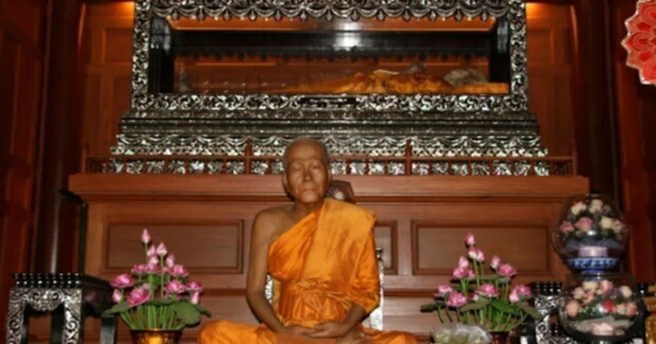 Wat Chan Charoen Suk｜RapLom