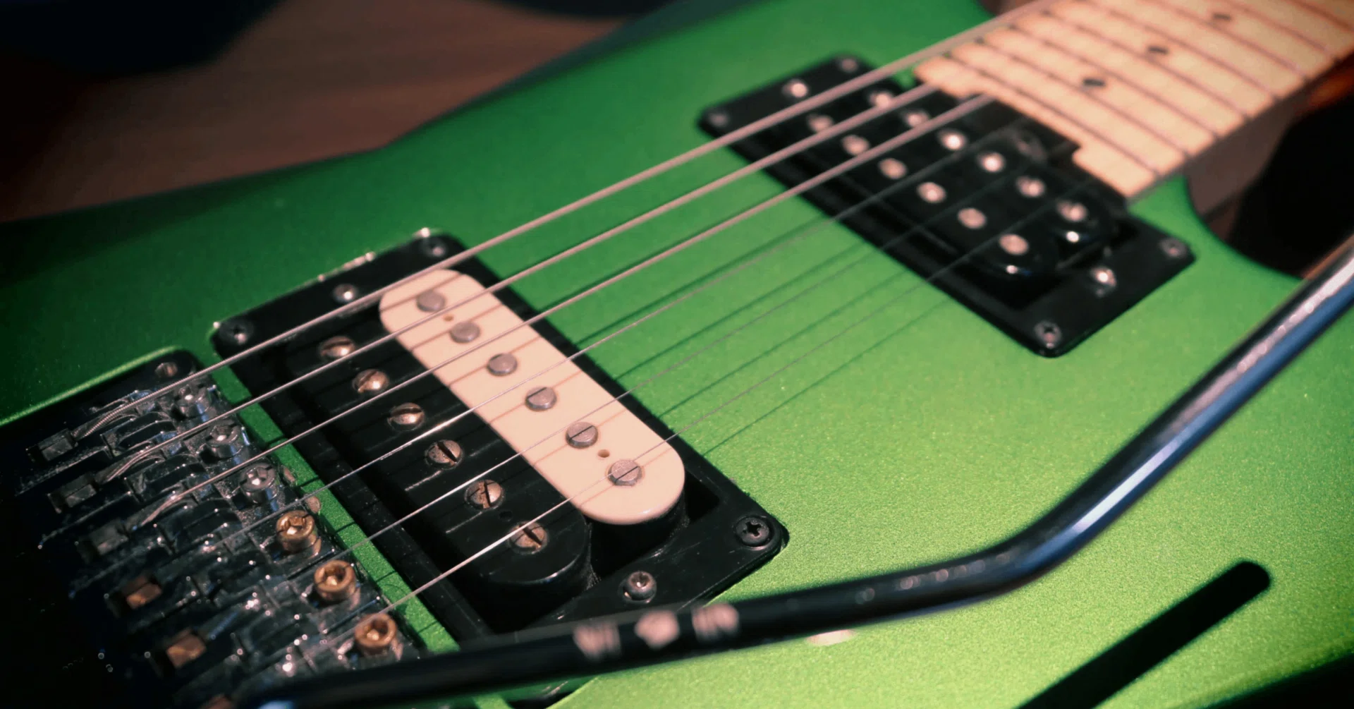 ギター Killer KG-Exploder SE-viper Green mod ギター Killer KG-Exploder SE-viper Green mod Killer Guitars KG
