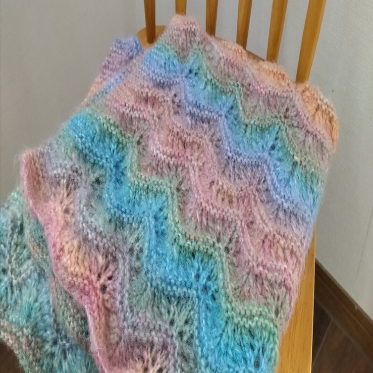 びいどろヤーンで初ブランケット編みに挑戦｜ふーこ