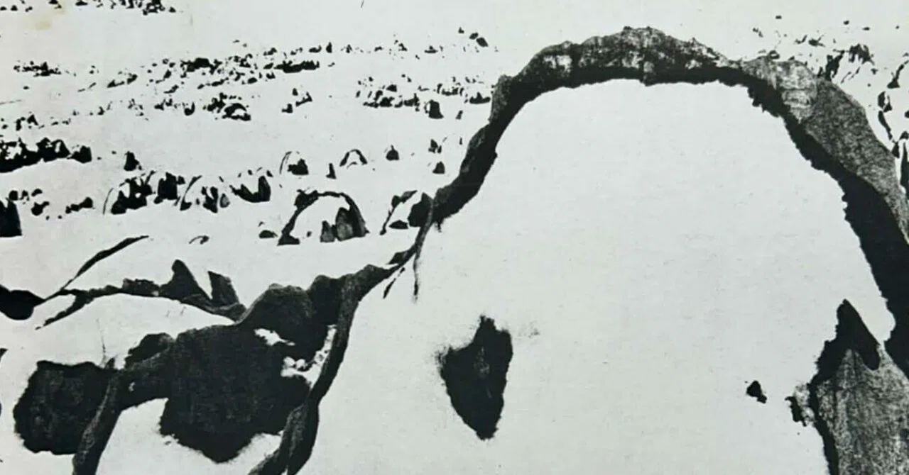 モノクロ写真の世界観⑮~雪風景の効果的な写し方~不在への眼差し-2