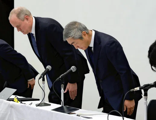 プルデンシャル生命の謝罪会見で司会者がお洒落過ぎた件｜the3rdplace