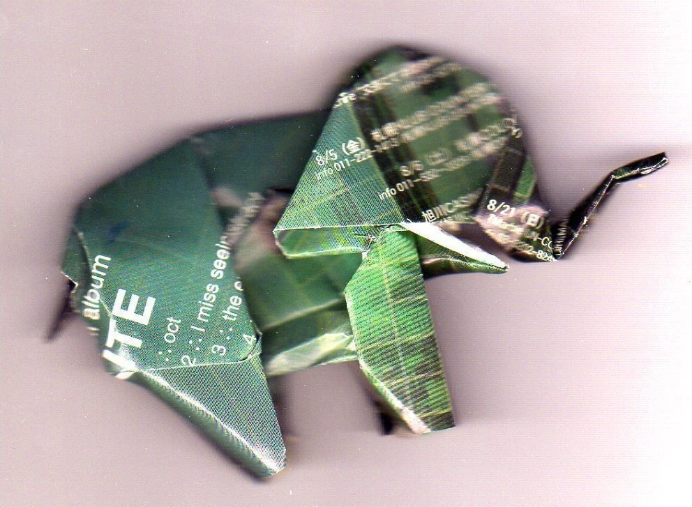 折り象 メッシュ象もやはり 折り紙が基本になっています 広告チラシ 正方形不切１枚折り Jo Hide2 Note