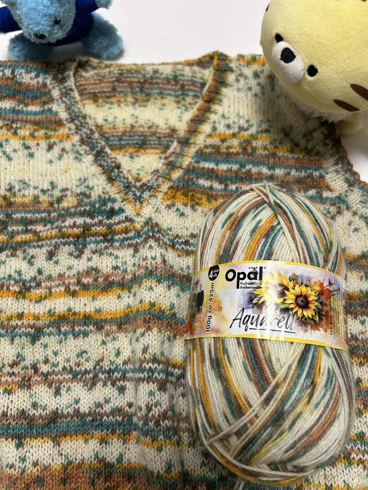 opal しあわせ毛糸（ラメ）ベストを編む｜amiami_takomari