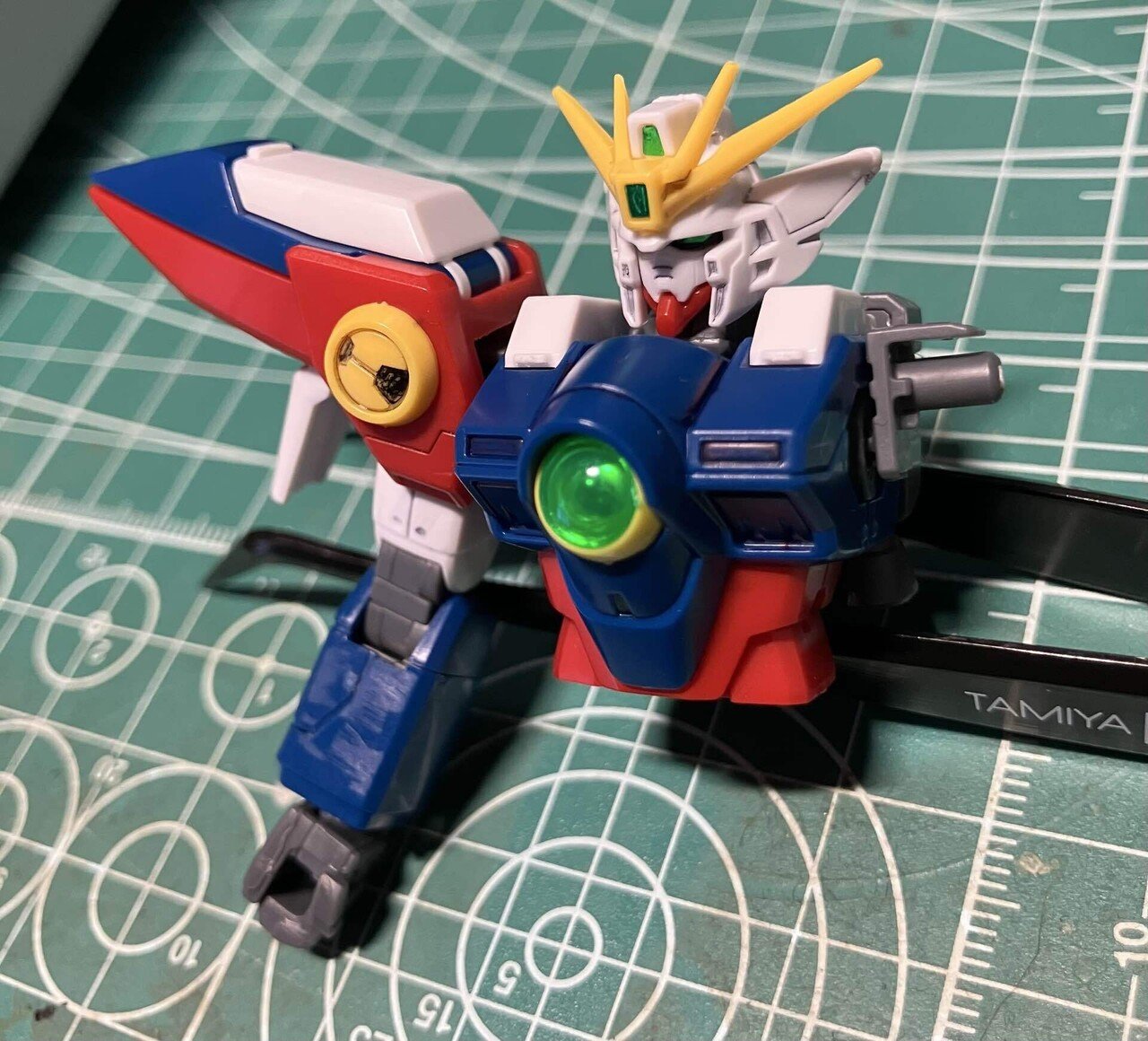 HG1/144ウイングガンダムゼロで遊ぼう｜ナルラボ