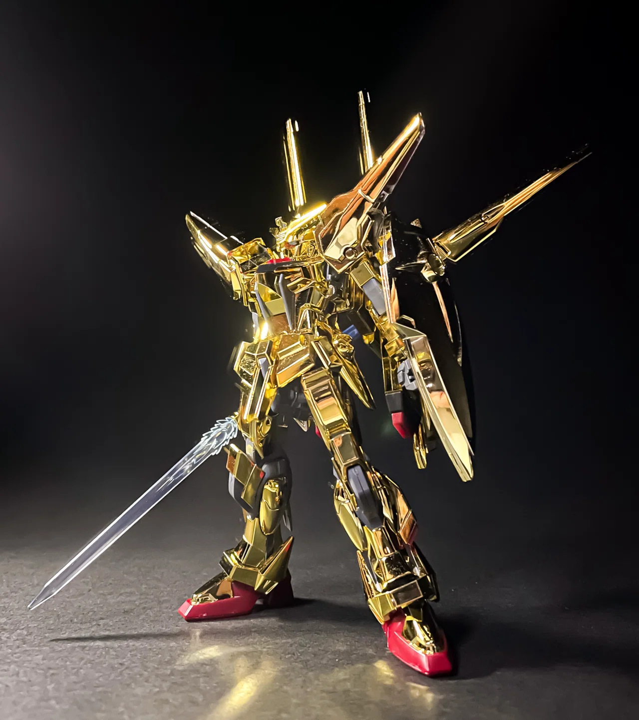 メッキ加工のキットをメッキを落とさずカッコよく仕上げる（HGシラヌイ