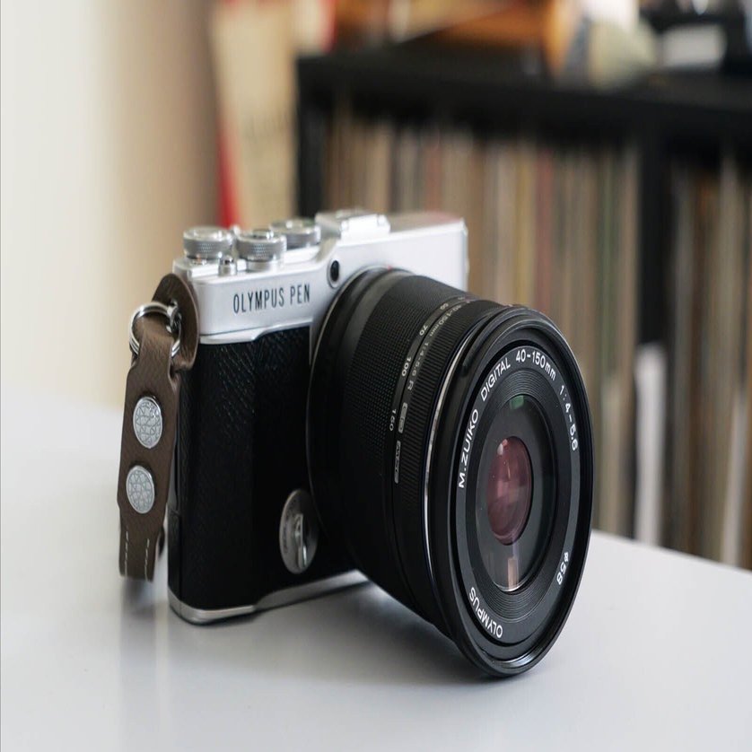 かろやかな望遠ズーム、OM SYSTEM M.ZUIKO DIGITAL ED 40-150mm F4.0