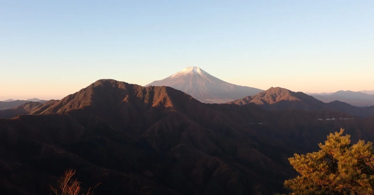 [Kanto Suburbs] Tsuru, Akiyama, and Uenohara Alps Traverse 42.8km: A ...