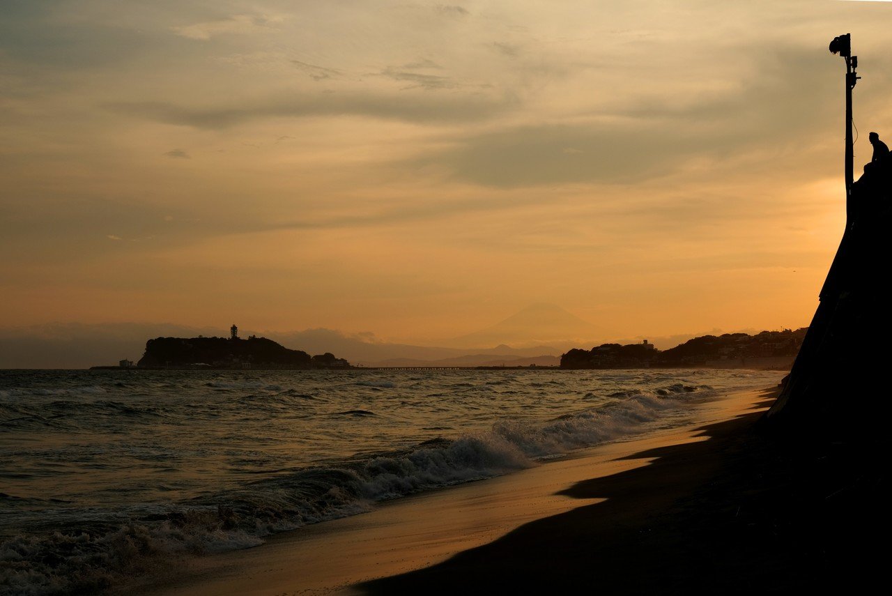 今週の写真ー夕暮れの海 つくらないインテリアデザイナーr Note