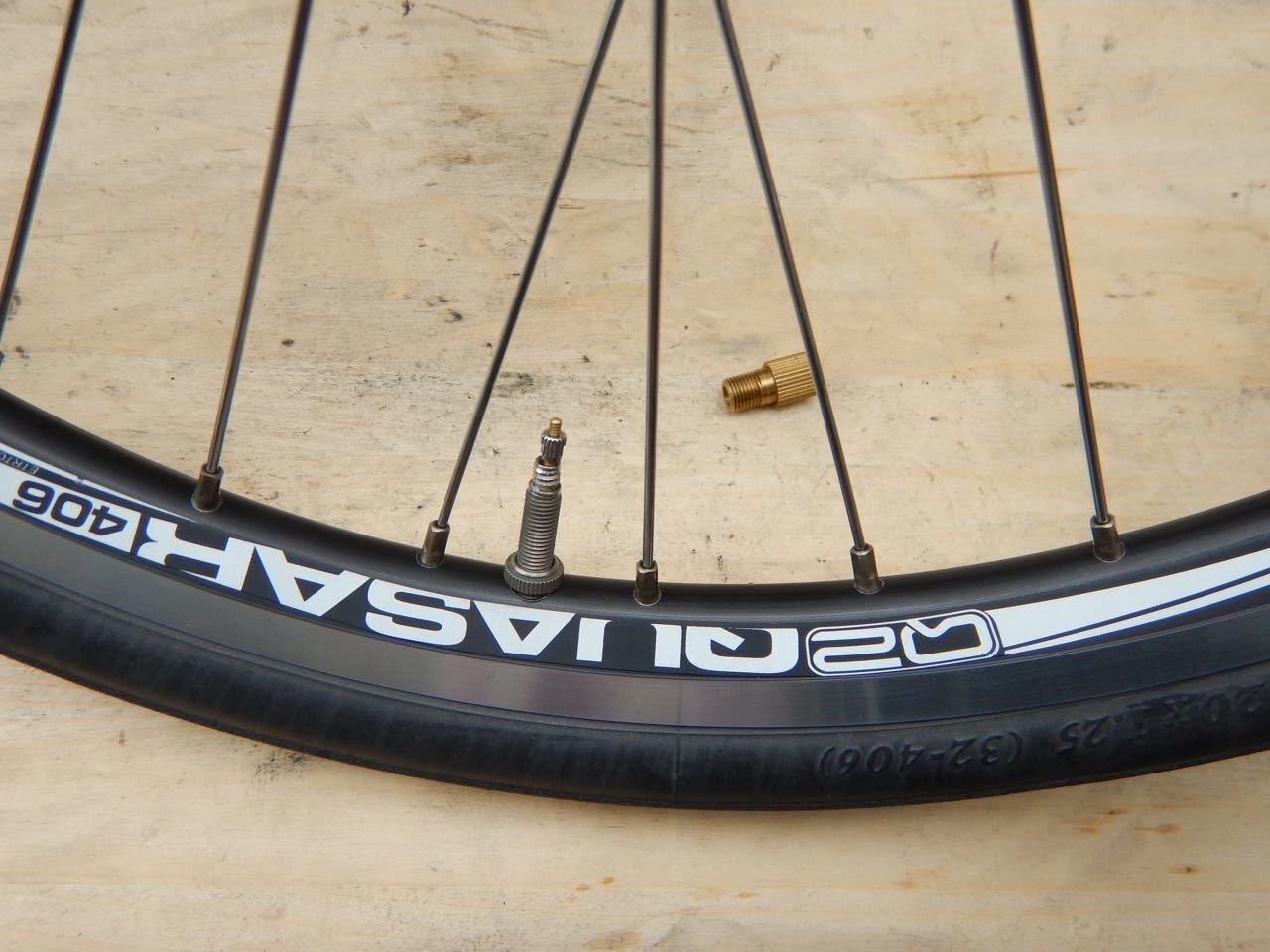 TH64振れ取り台バランサー（バイク 自転車 スポーク 張替え 工具