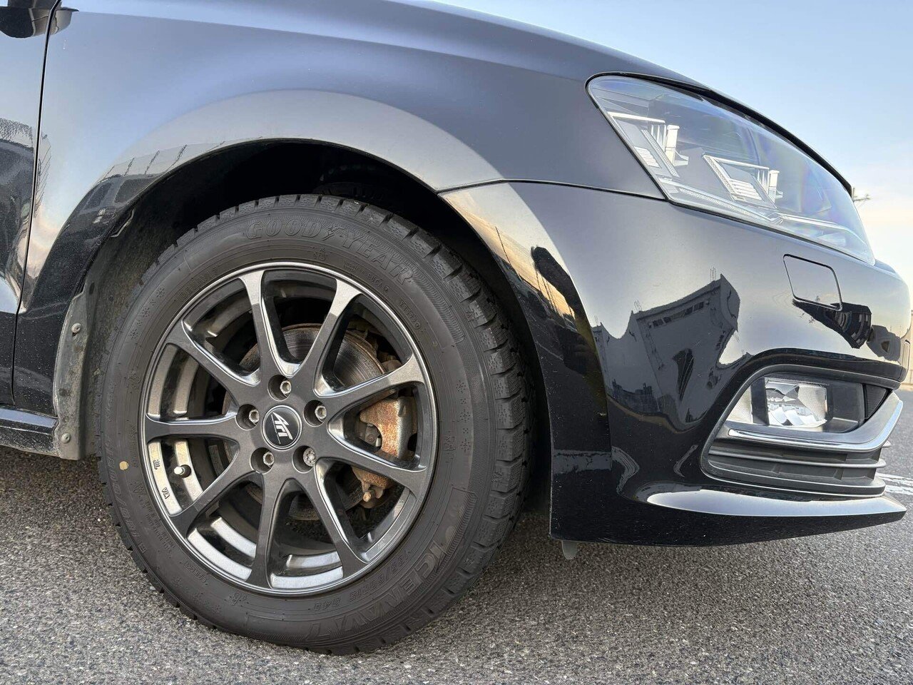 6R型VWポロ（5代目）にスタッドレスタイヤを装着しました｜すだじい