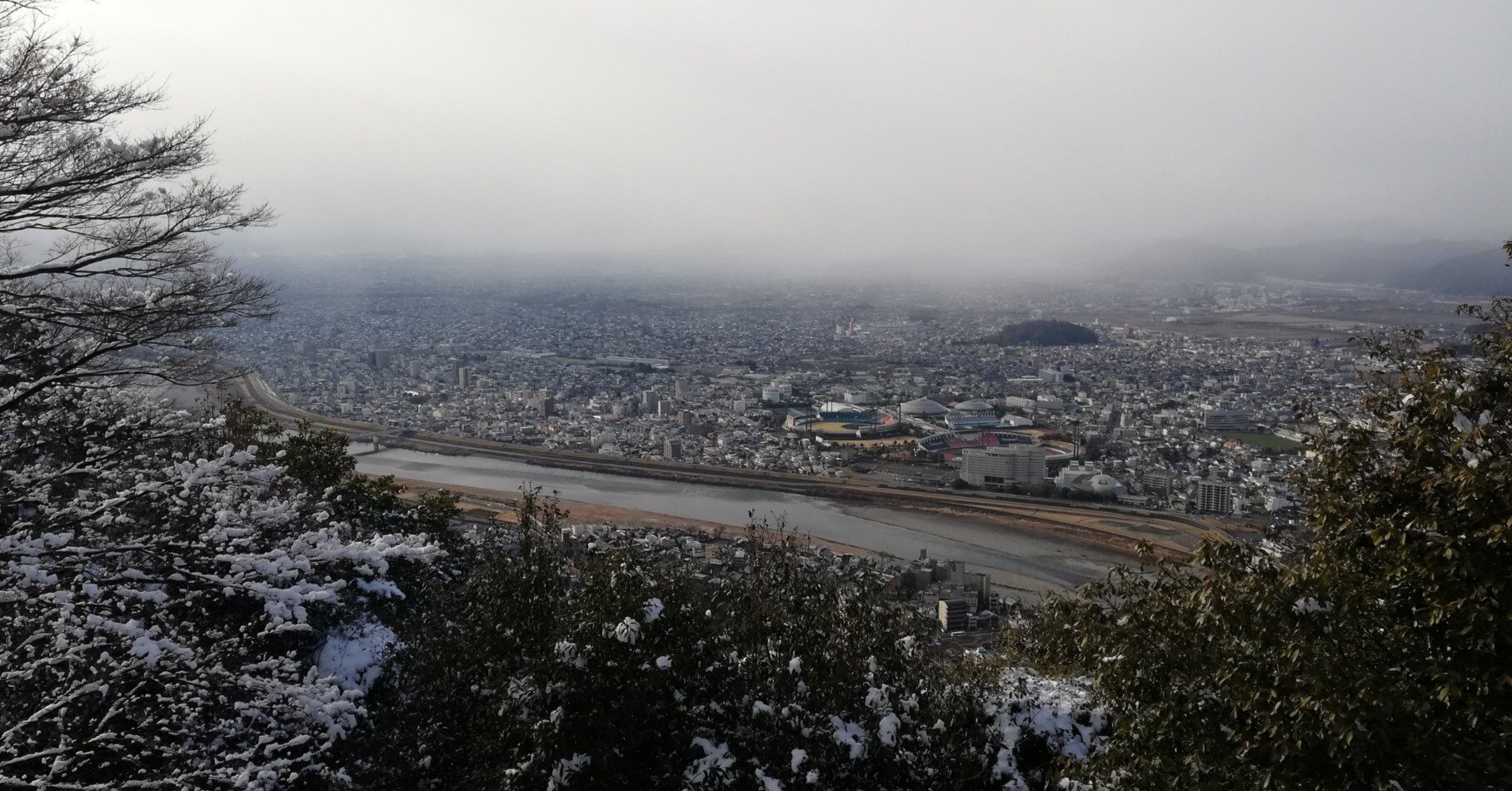 金華山わっちページです☆ 雪の日の金華山を今年もあじわう 2026冬｜すすむ
