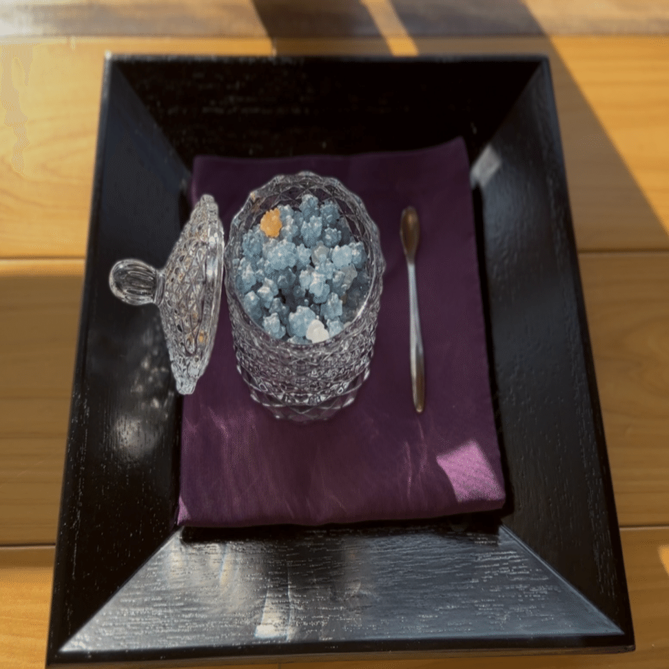 冬の静寂の中で、春を待つ。お茶会で整える心と身体。｜トト｜ライフ