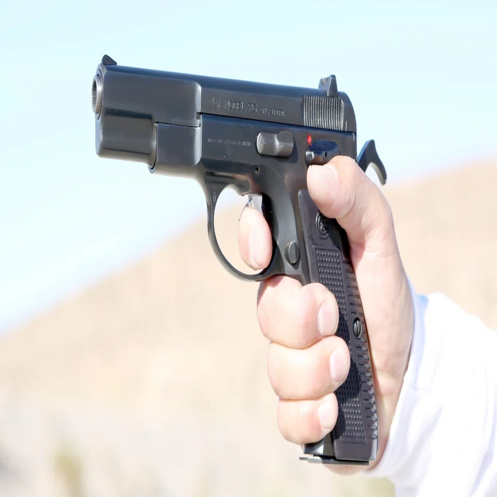 MODEL 75 ブラックモデルガン Cz75 FIRST-MODEL High Grade(Cz75 ファーストモデル H.G. HOP) （東京