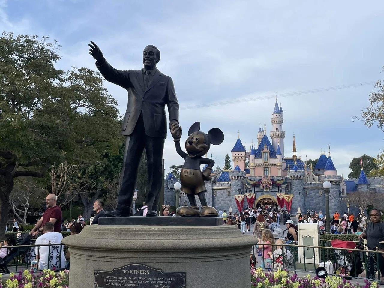 カリフォルニア旅 5日目 ディズニーランド｜さめぽん