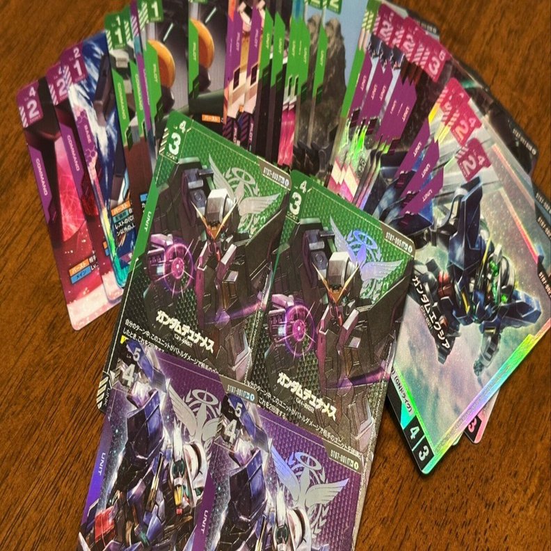 ガンダムカードゲーム【その日】から読む本 −突然のゴッドパック