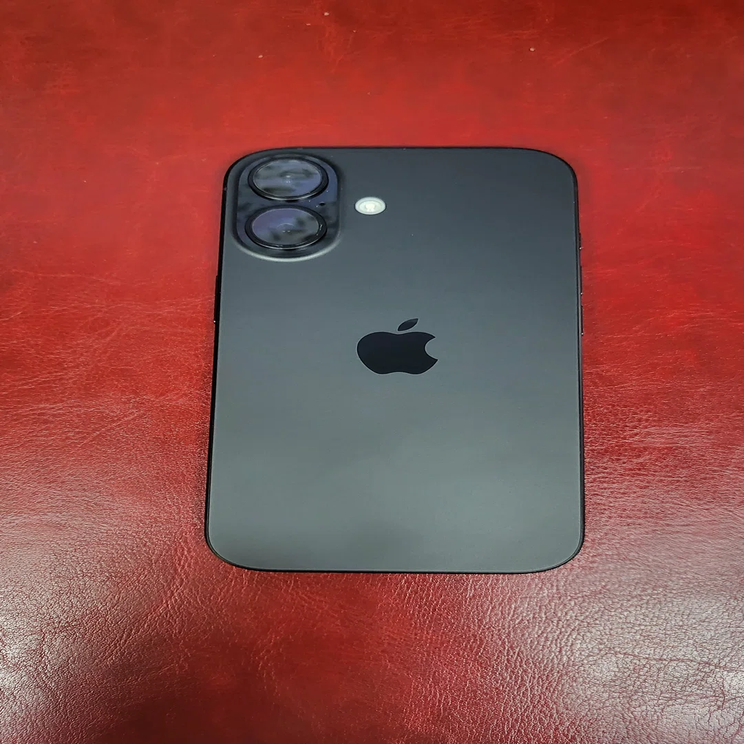 iPhone16はいいぞ！！あまりに今更すぎるiPhone「16」レビュー｜あおい
