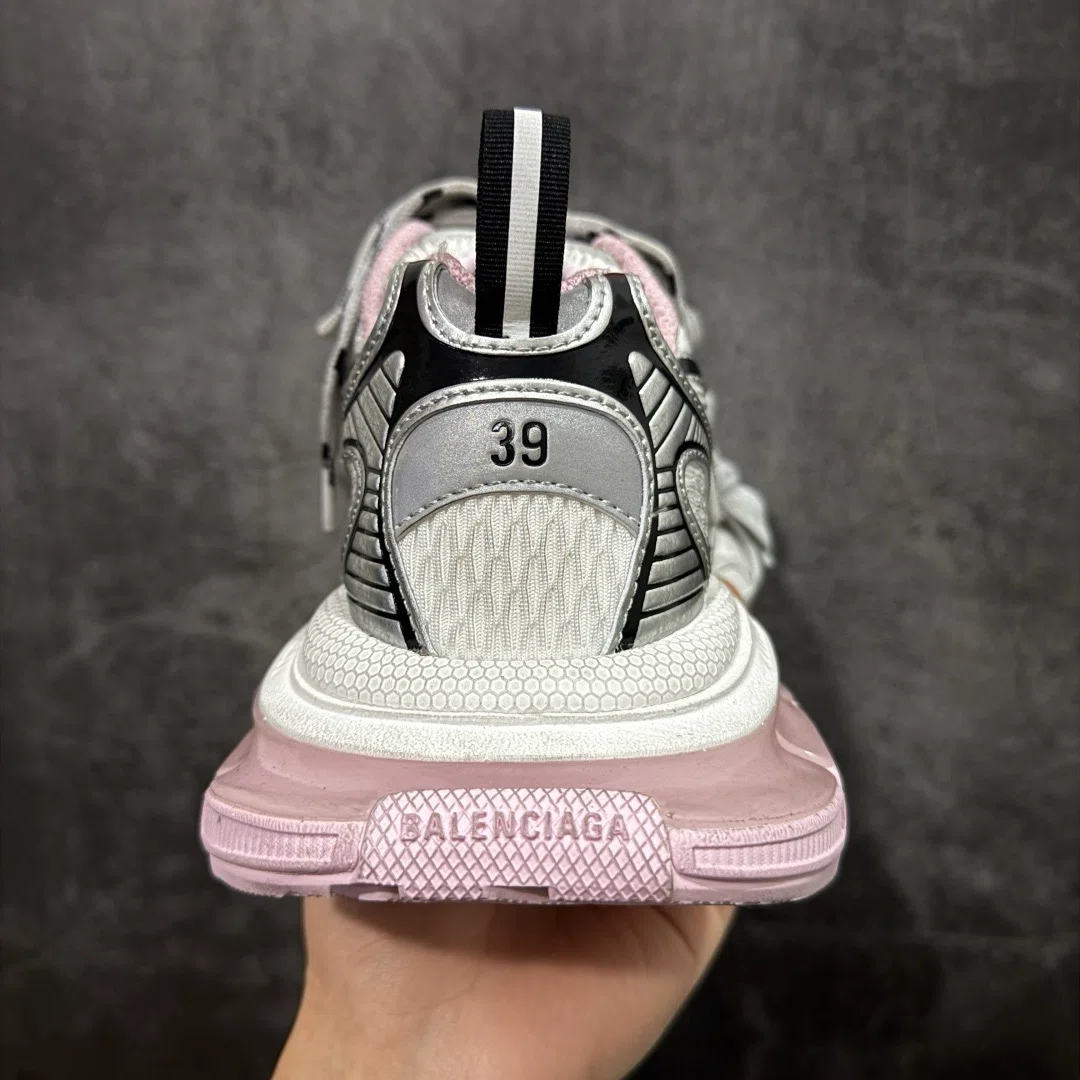 バレンシアガ 3XL スニーカー734731W3XGC9510｜Fog Kicks