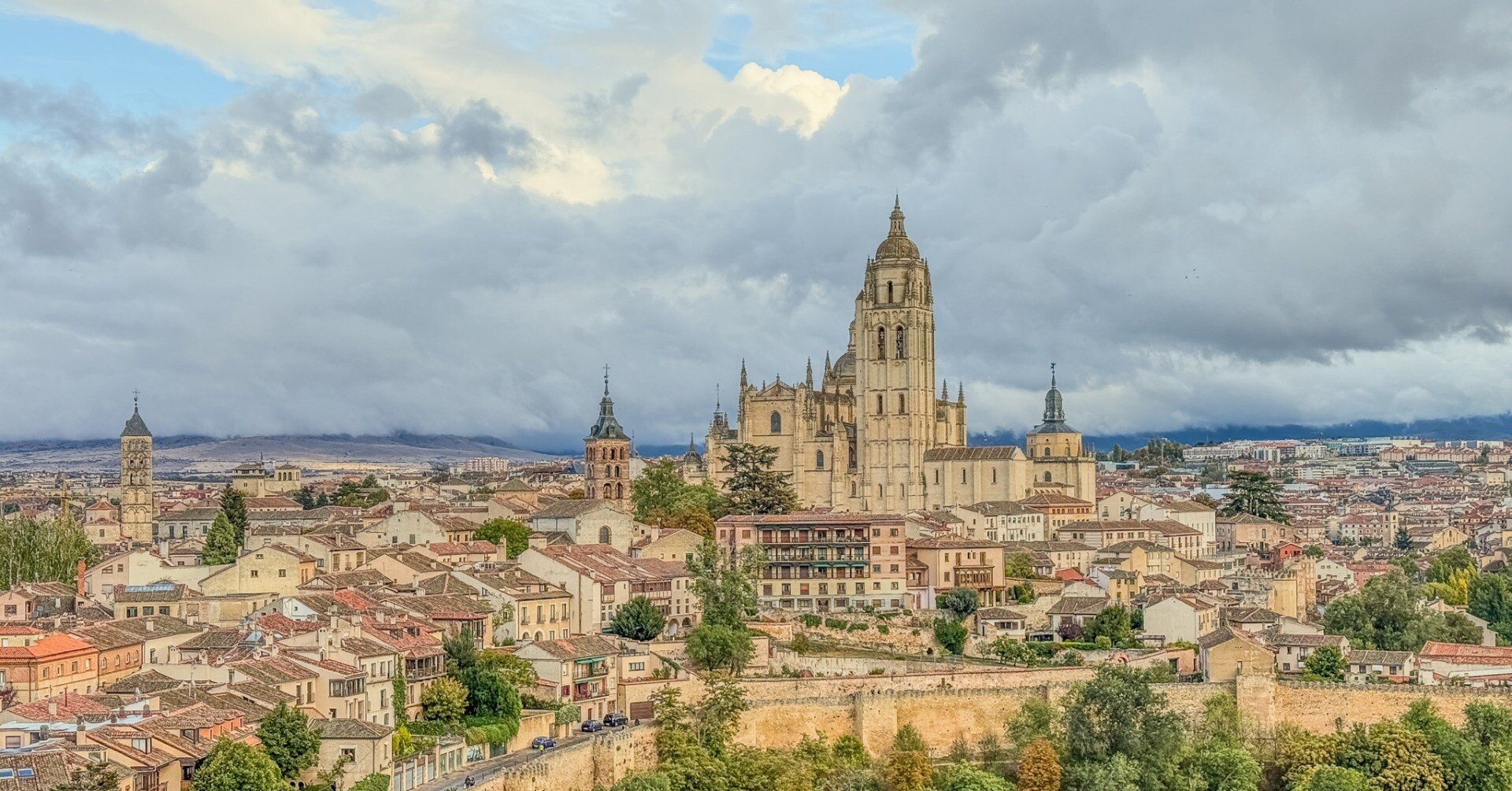 スペイン旅行記🇪🇸】世界遺産セゴビア編 白雪姫の城『アルカサル』と