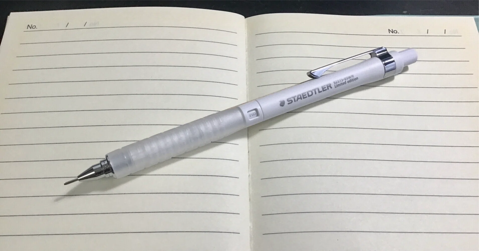 This is a pen.