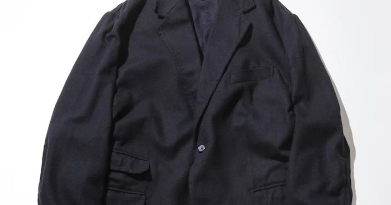 たくさんの服はもう要らない大人のワードローブに必要な1着 