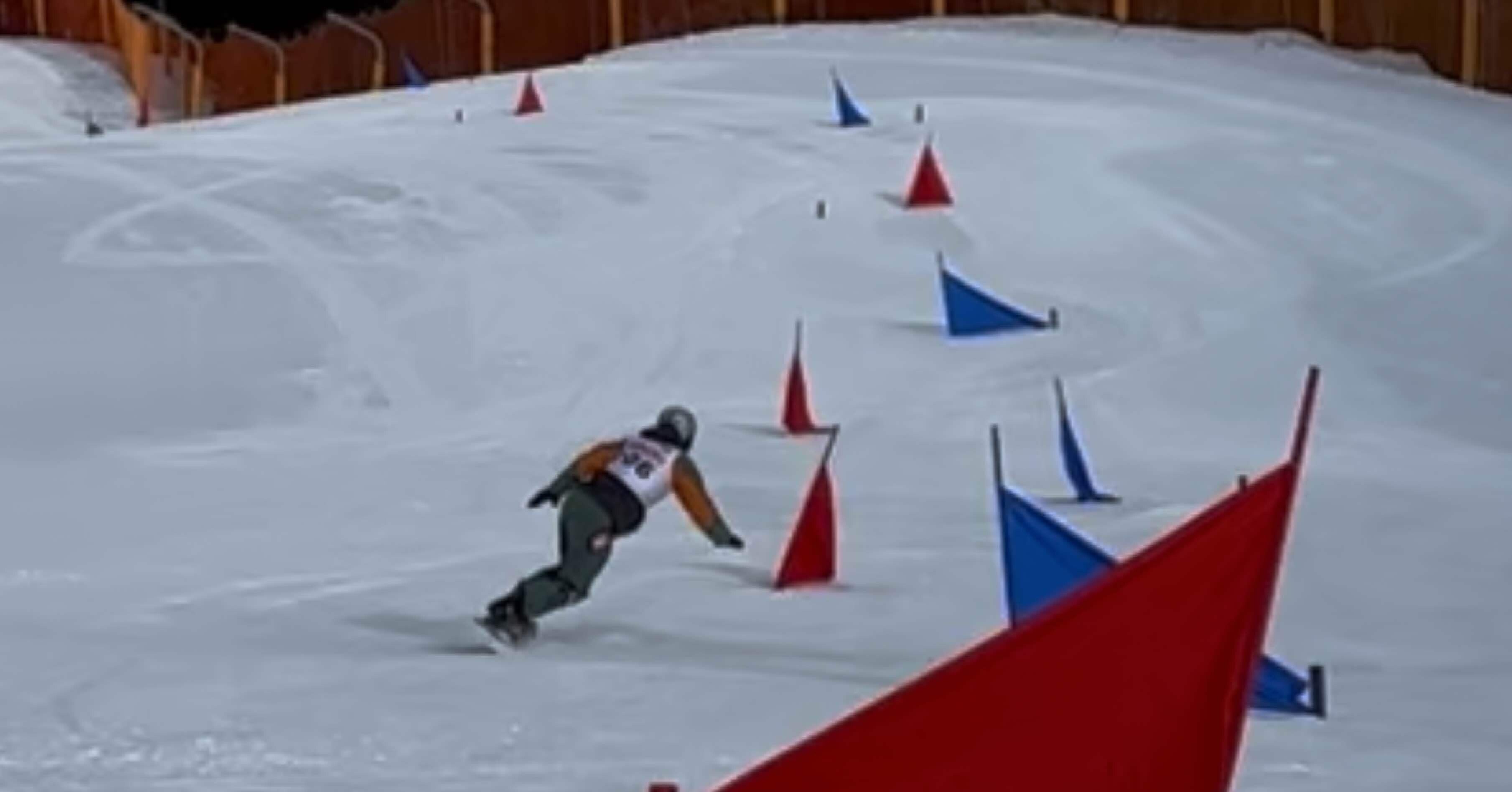 スノーボード】カービングターン上達の近道「ゲート」に入ってみよう