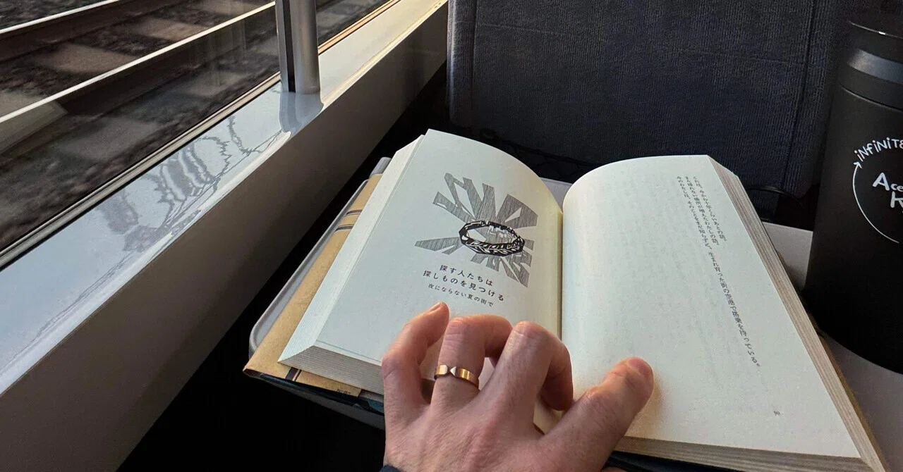 40代で再び小説を読み漁る~物語に浸る意味~｜益岡悠介/THE MIDFLOW coffee roast
