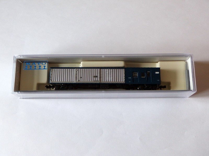 【鉄道車両部品】車掌車（貨物）の室内灯 Caboose] Unpacking the KATO Yo8000 and installing the