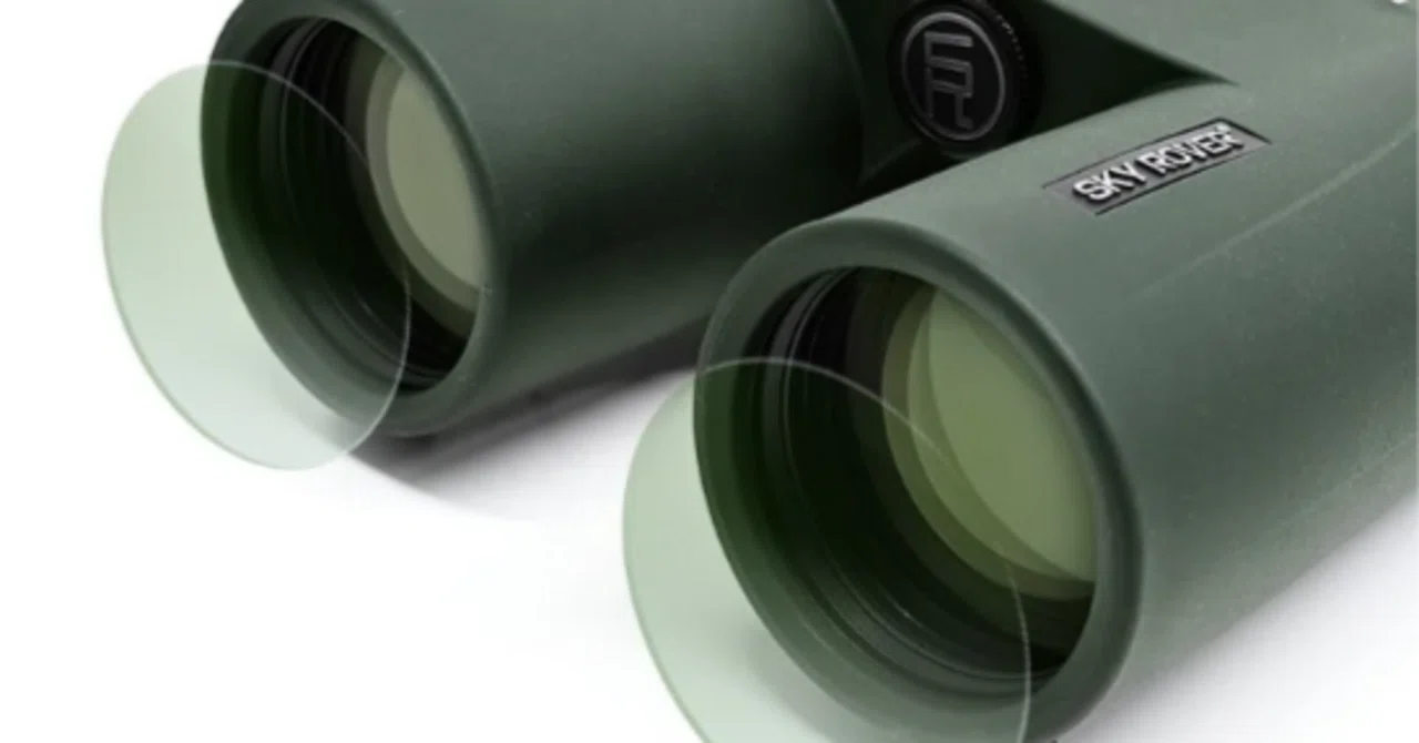 [Reddit's Best] The SKY ROVER binoculars had a view that exceeded my ...