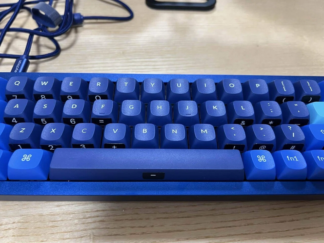 キーボード】クセ強めの40%キーボードkeychron Q9※2/1追記｜さわわ
