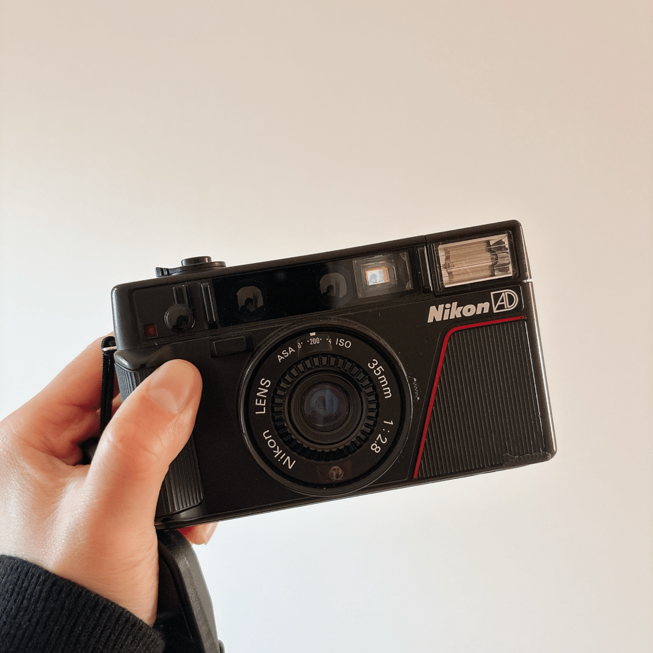 Nikon L35 AD 35mmフィルムカメラ Q921 Nikon L35 AD 35mmフィルム