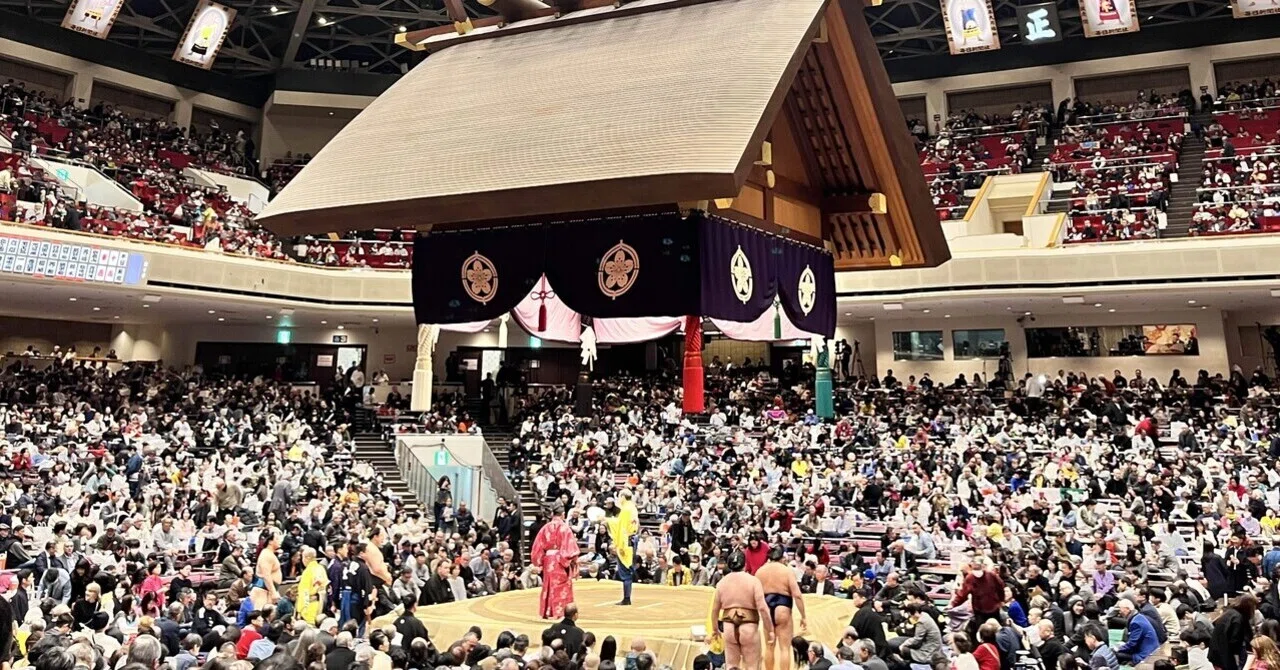 人生初の相撲観戦レポ｜千秋楽の両国国技館で升席に座ってみた｜無記名
