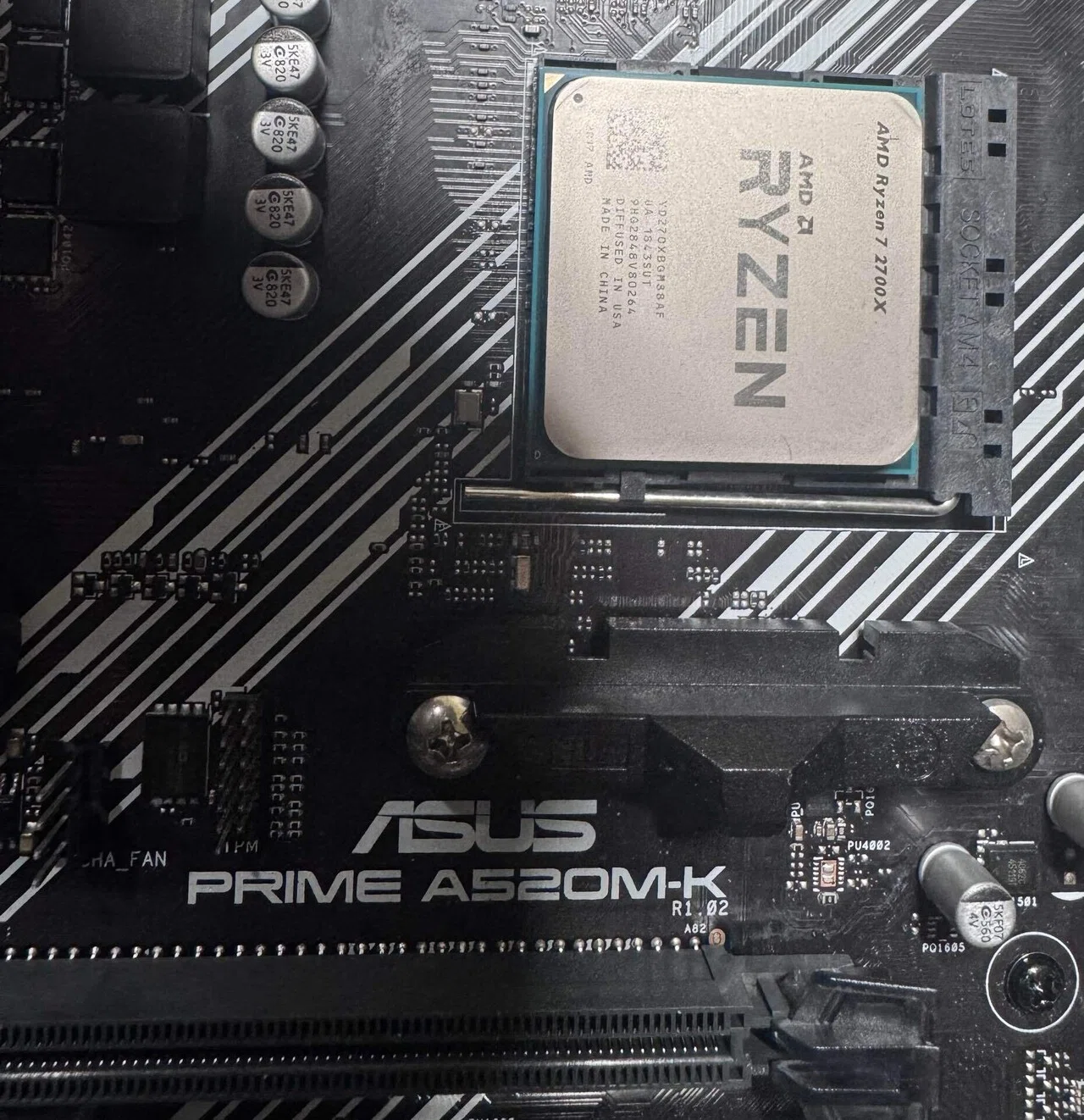 自作PC】古いRYZENと今どきのパーツでカッコいいPCを作りたい｜絢なぎ