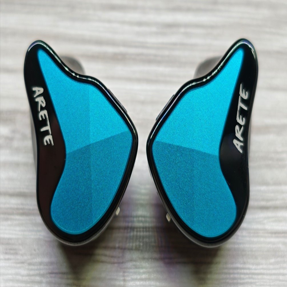 □ZiiGaat x Fresh Reviews ARETE Ⅱ 紹介｜イヤホンジャックと豆