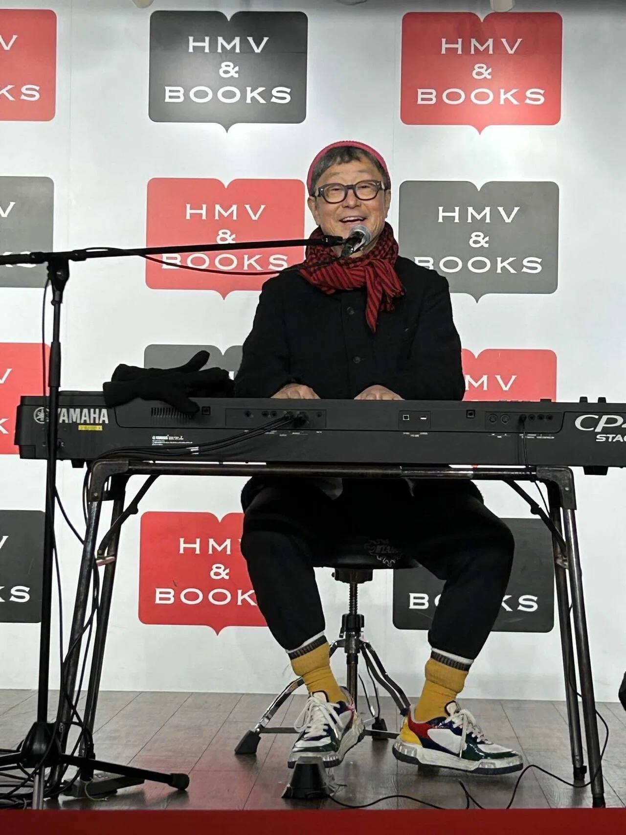 Meet & Greet at HMV & BOOKS SHIBUYA｜SENRI OE 大江千里