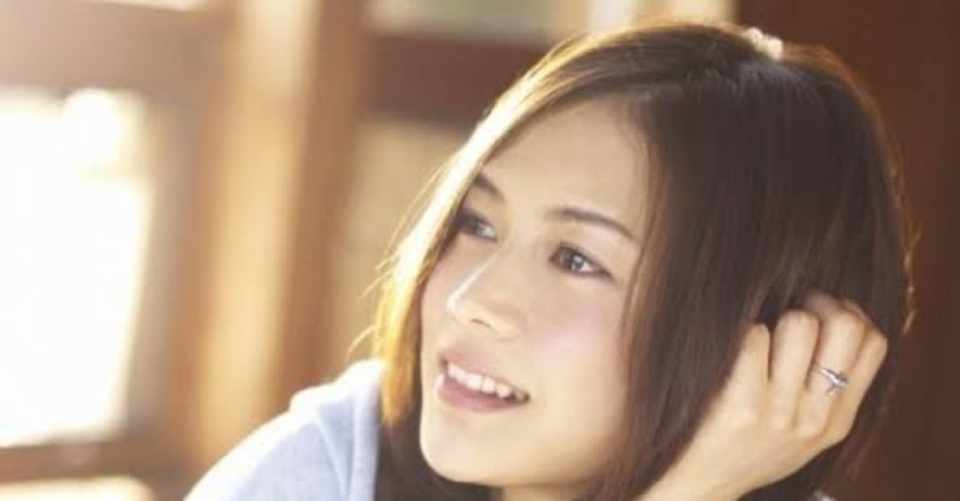 メールの返信のタイミングで駆け引きする純粋な子も数年後には中出しデキ婚しちゃう まきなみ Note