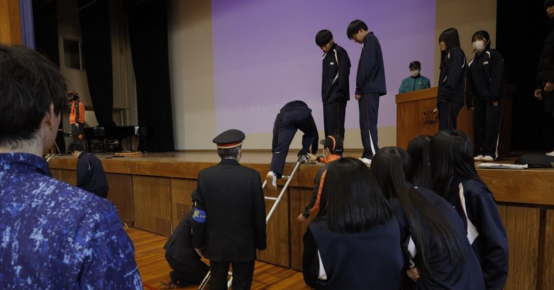 【新宮高校】防災スクール②　-自衛隊、新宮市役所、JR西日本によるワークショップを実施しました-