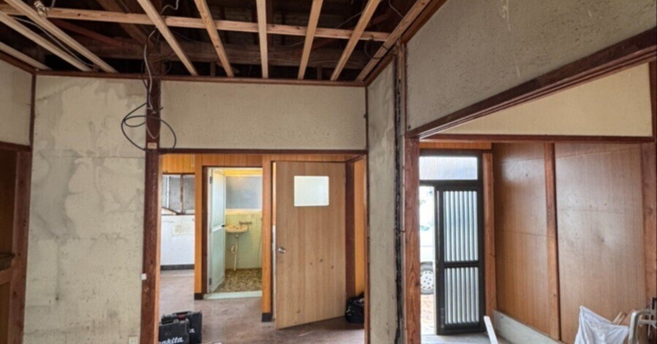 不動産投資/築古戸建】2026年の物件 熊本市南区の物件100万円リフォーム中｜＜ひとり起業＞りょうくん＆うみ 物販/セラピスト/不動産などやってる社長