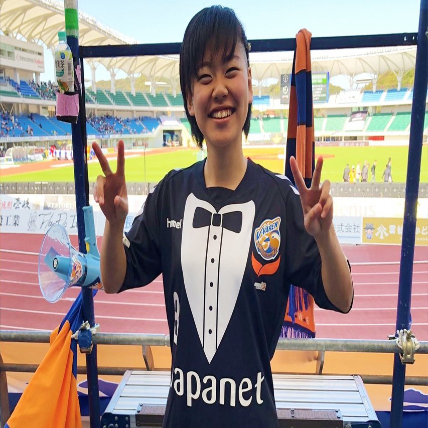 ゴール裏は 誰もが楽しめる場所 19歳女子大生が長崎で広める応援文化 V ファーレン長崎 Nest ネスト サポーターの想いを伝えるメディア Note