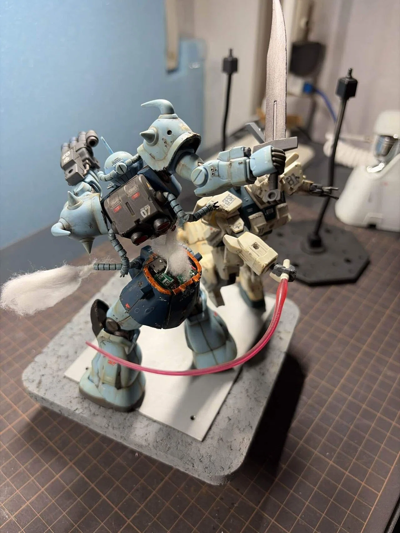 勝負に負けて作戦に勝つEZ-8 vs GOUF CUSTOM— A Tactical Victory