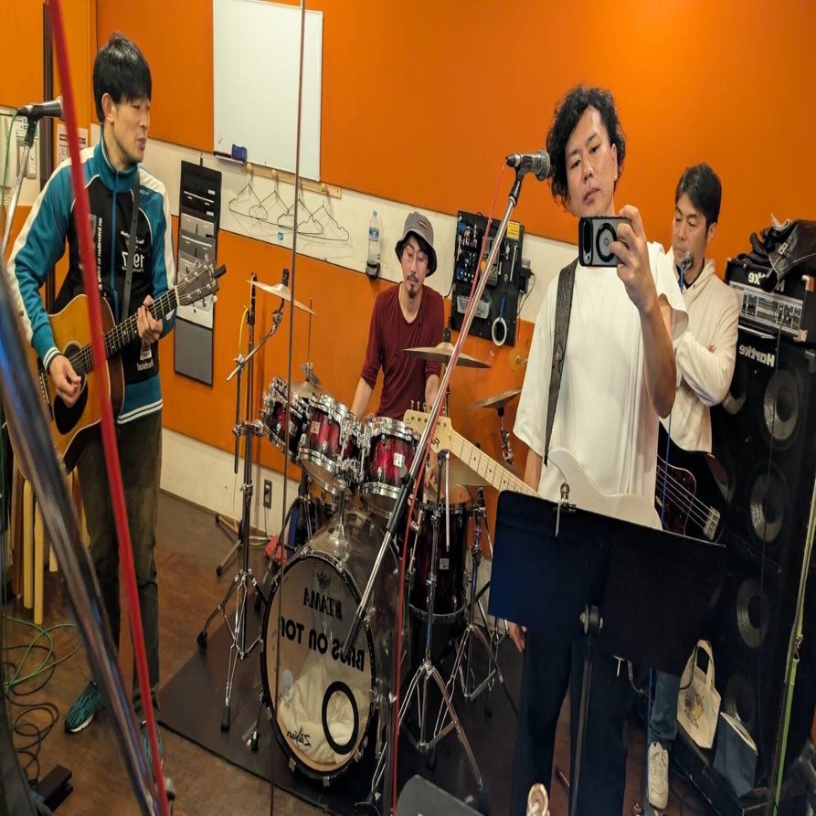 行ってきます生歌配信いたします！！｜とみさん