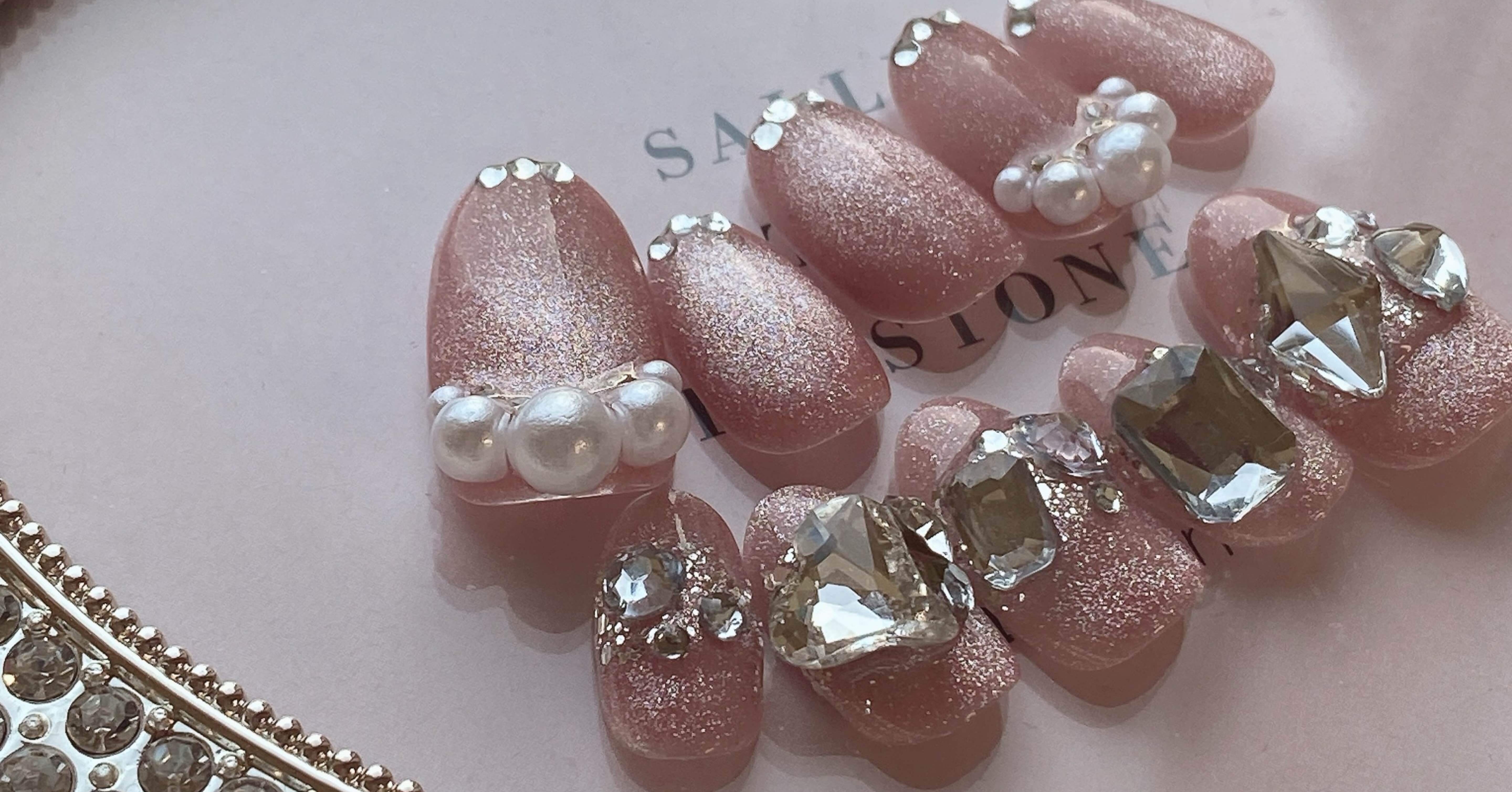 恋する魔法のネイルチップ♡】限定販売𓂃🎀𓈒𓏸ネイルができない私へ