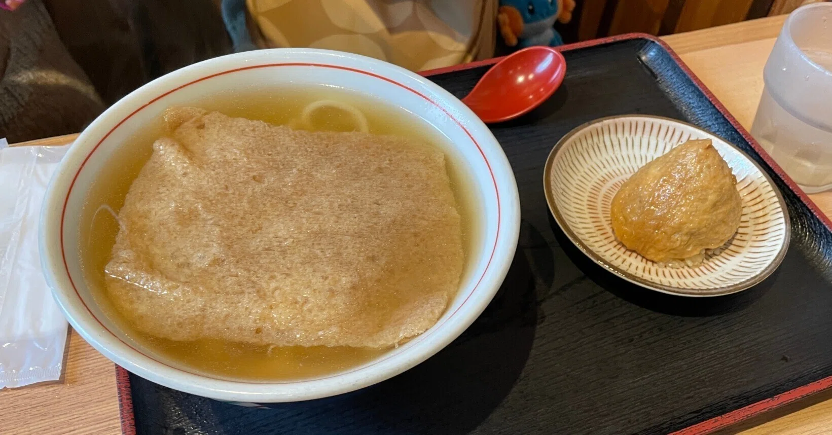 警固・釜喜利うどん】感動のきつねうどん。おあげの出汁で溺れたい