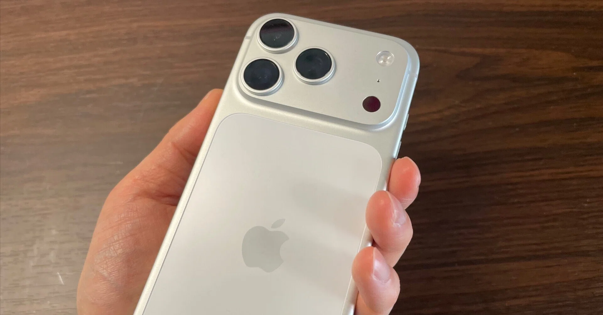 実機レビュー】iPhone 17 Proに機種変！16 Proからの買い替えはどう