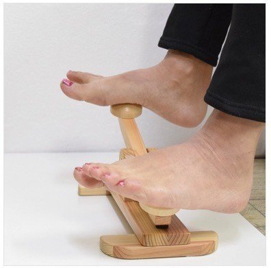 第二の心臓くん コロナ支援 第二の心臓くん！ 足の運動にいかが？｜たろりん（高原太郎）