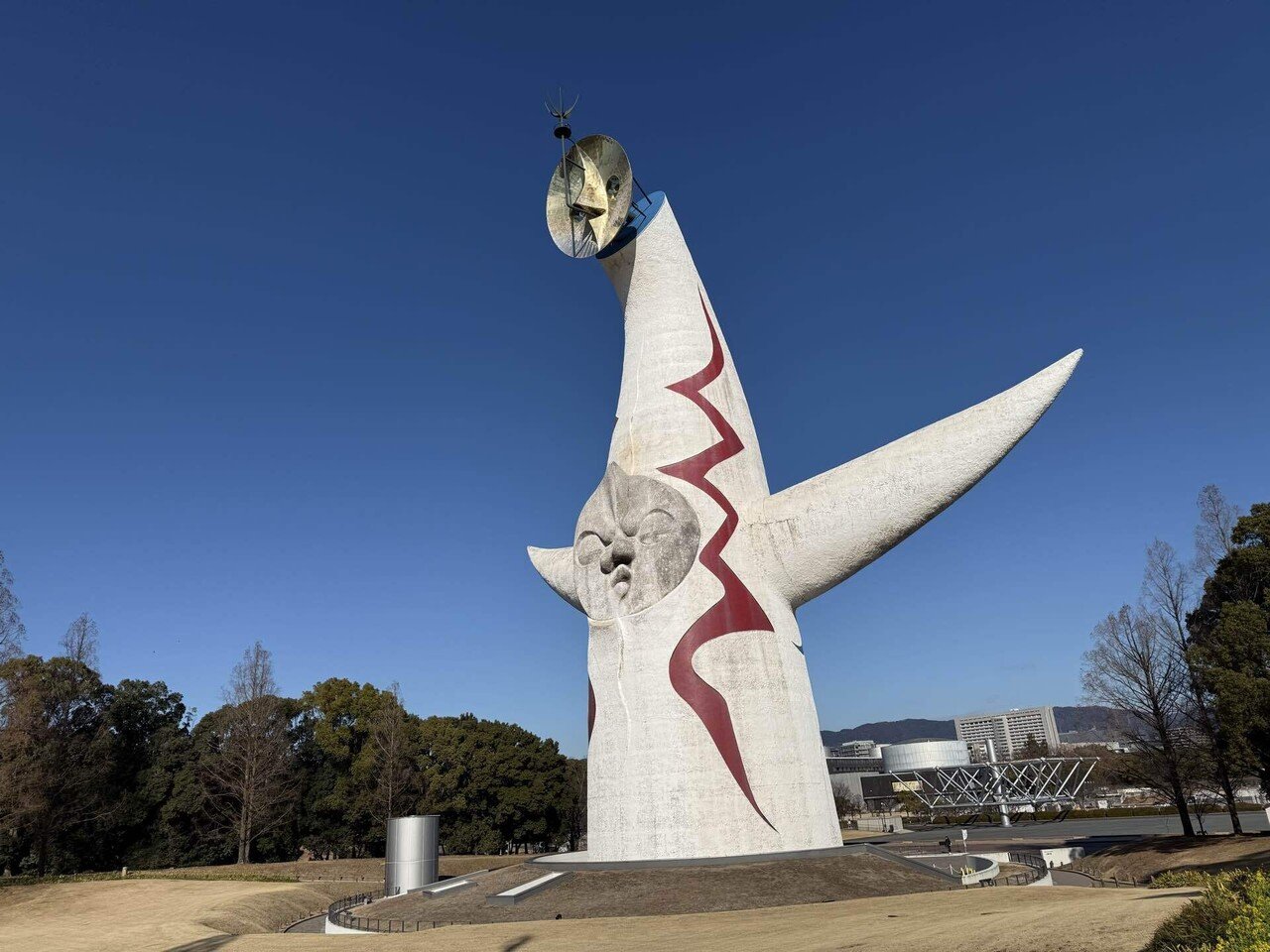 万博記念公園 前編（太陽の塔・外観）｜のぶあき
