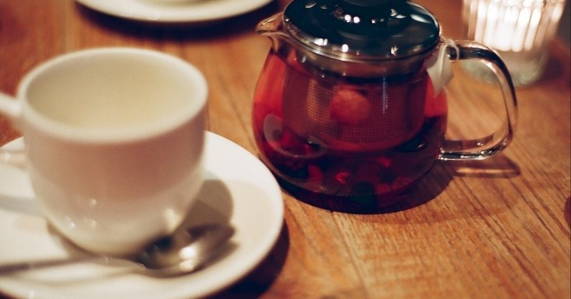 紅茶の種類は ダージリン アッサム アールグレイ 誰でも簡単に紅茶初心者を卒業できる方法 みこどん 国産紅茶の人の方 Note