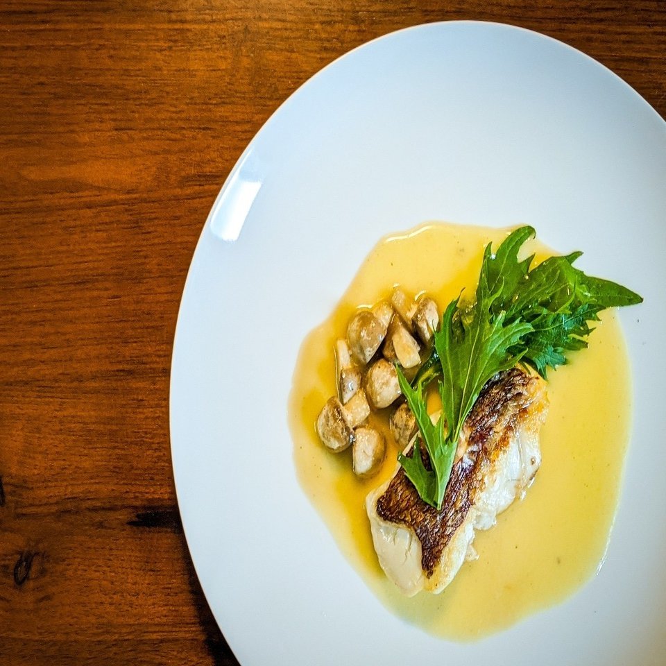 真鯛のポワレ ソース ヴァン ブラン Yudai Takada Ydah Note